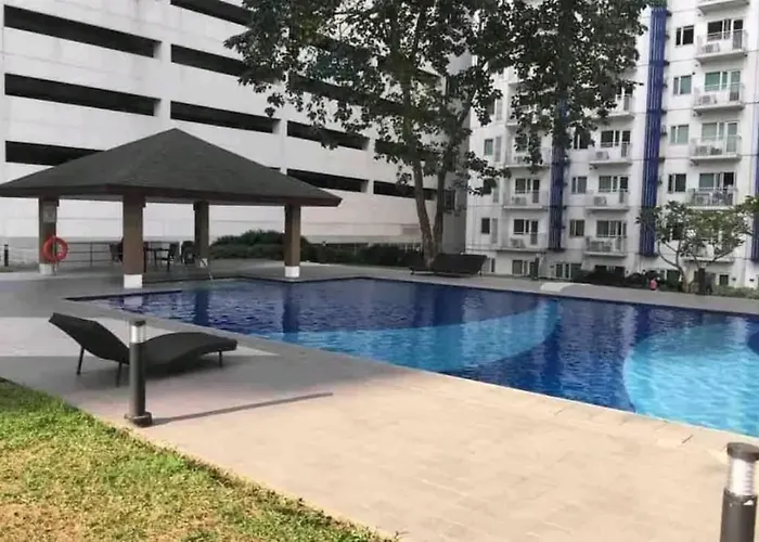 Homey 1 Bedroom With 2 Balconies At Grass Residences Aparthotel *
