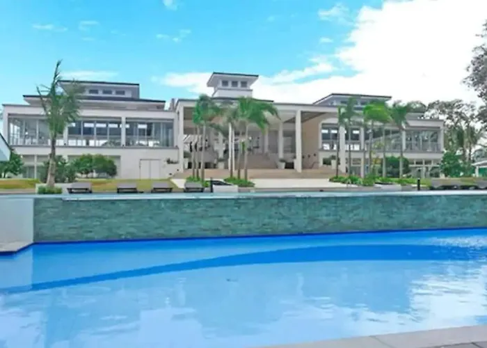 Homey 1 Bedroom With 2 Balconies At Grass Residences Aparthotel